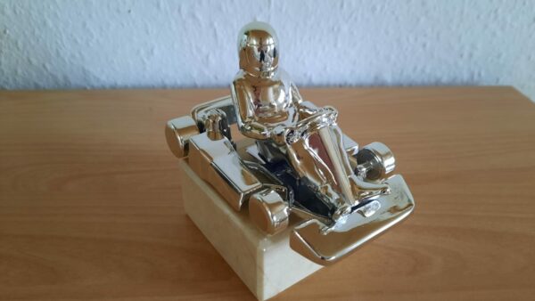 Pokal Gokart für Siegerehrung Silber
